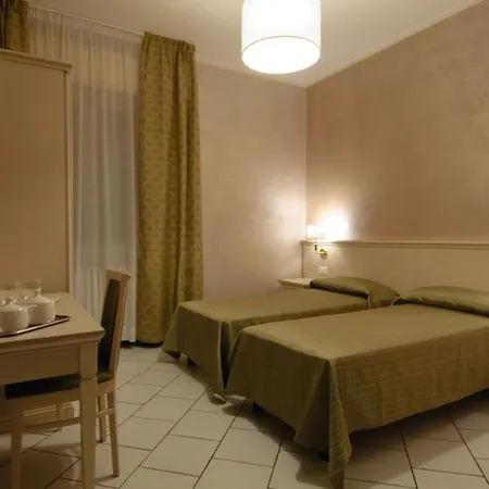 Cavallino 10 Hotel